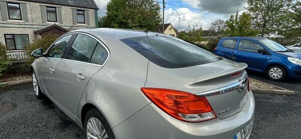 2011 Opel Insignia 2.0