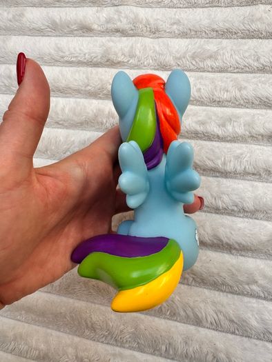 My Little Pony Rainbow Dash Night Light Colour Changing Hasbro approx. 12.5 cm. Used Please see photos