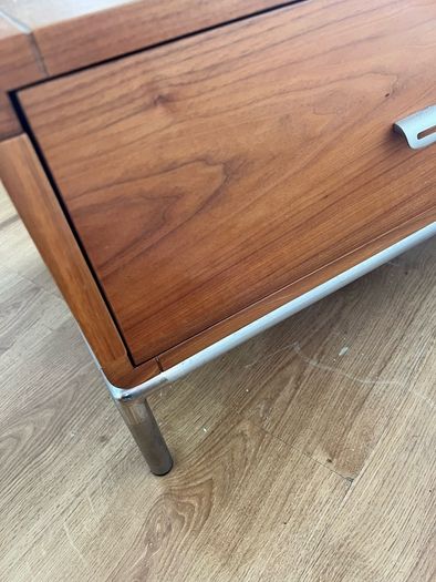 tv table