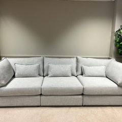 3 Seater Sofa (Brand new) SliverGrey