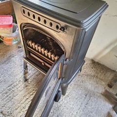 Multi fuel stove