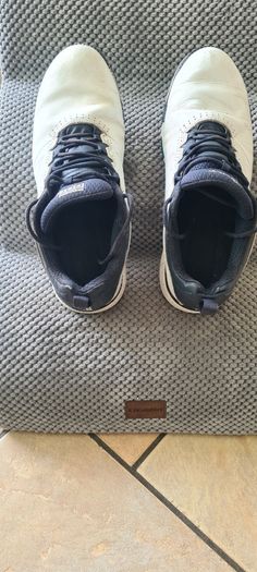 Skechers Golf shoes