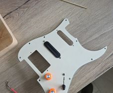 ibanez infinity R pickup,scratch plate, pots