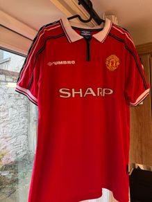 Manchester United Retro Jersey
