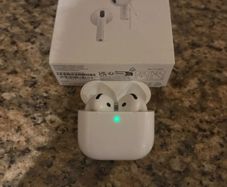 Apple  AirPods Gen 4 ANC