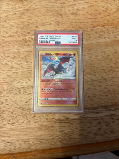 Pokemon radiant Charizard