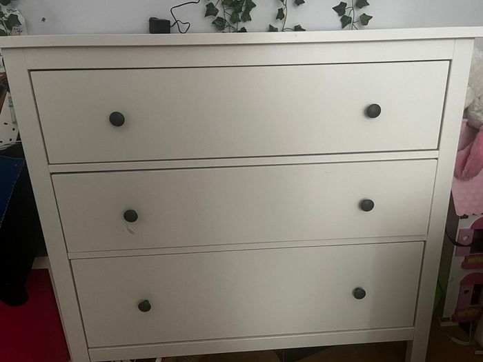 ikea chest of Drawers