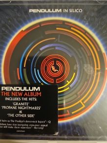 Pendulum - In Solico.