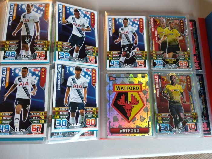 Match Attax 15/16 in Binder.  (Other seasons also)