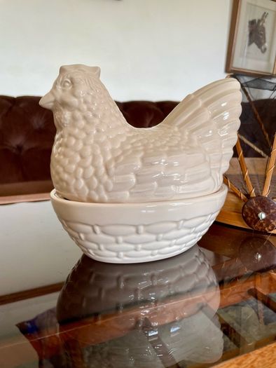 Vintage Mid Sized Cream Ceramic Hen on Nest Egg Keeper Storage Jar