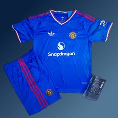 Man Utd 26/27 (away )kids Full Kit ,size 10/11 , 12/13 Yrs