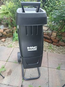 Garden shredder
