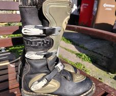 moto x boots
