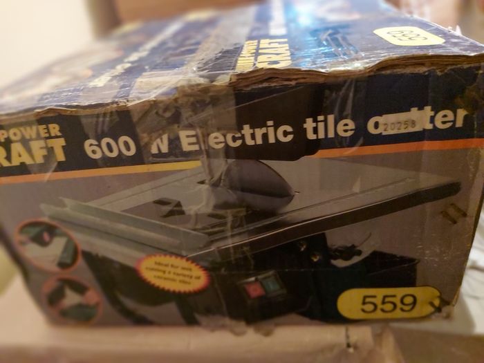 Powercraft 600W Electric Tile Cutter Model TC 180 11, as new, never used and in excellent condition