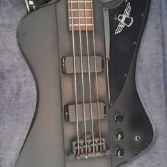 Epiphone thunderbird goth bass