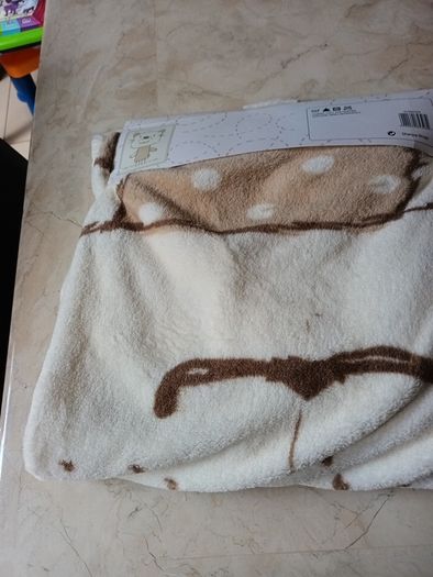 Puddlepat Super Soft Wrap X 2.  S. One Size.    B.N.W.T