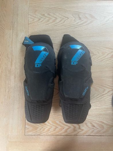 Mountain Bike Helmet, Knee/Shin Pads and Elbow pads