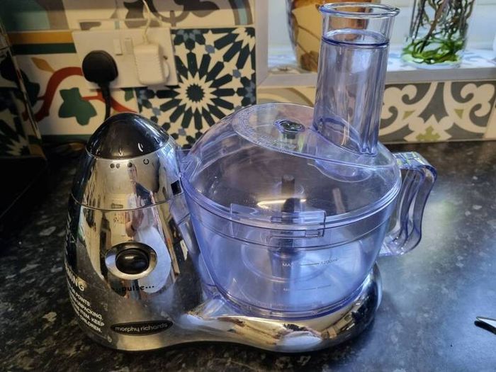 morphy richards food processor model no 48900