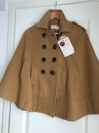 New poncho size S(8-10)