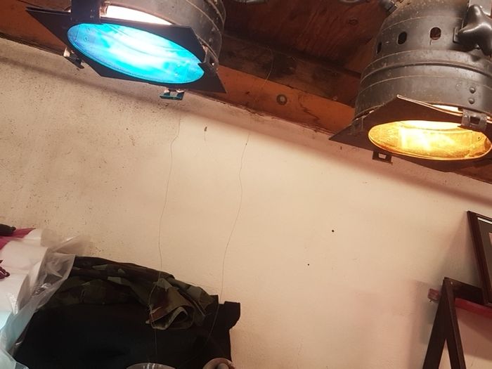 lighting cans