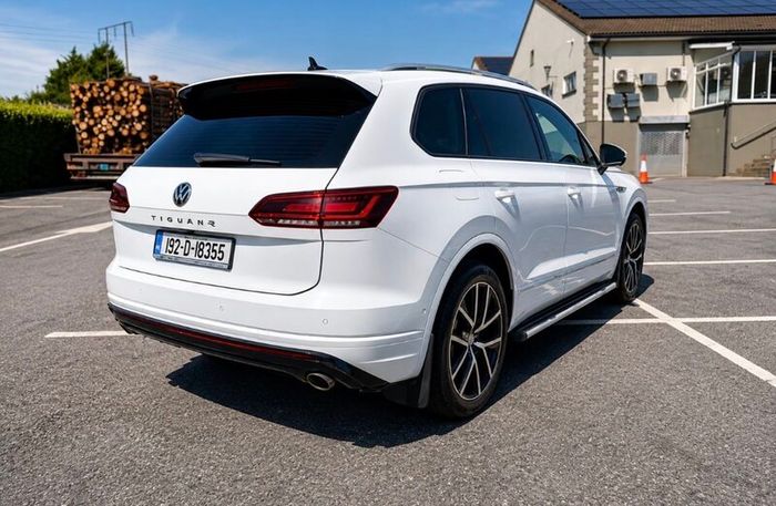 VW Touareg R-Line Kit 2019