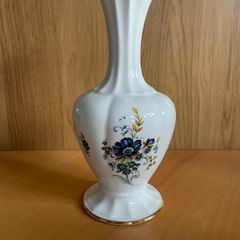 Royal Tara Ireland Blue Flowers Floral Small Vase Vintage 8"