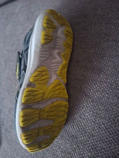 Kids Asics Runners