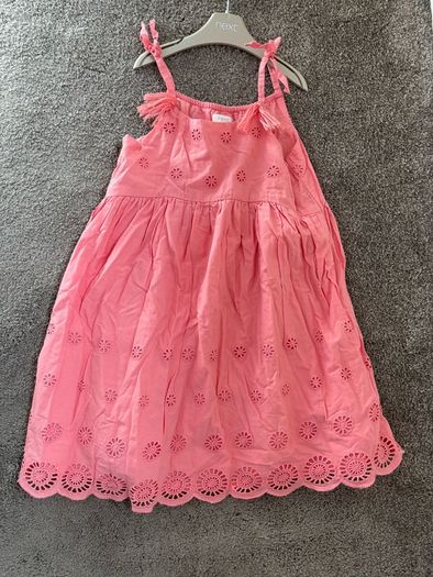 Next girl dress 4-5 years old 110cm