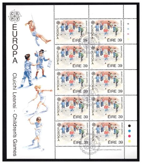 1989 Ireland Europa (Children's Games) Stamp Sheetlet with Baile Atha Cliath (Dublin) First Day cancel of 11/05/1989
