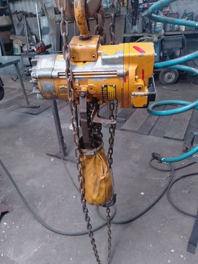 Air hoist