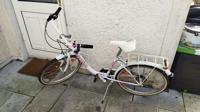 Lady's, girls bike