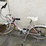 Lady's, girls bike Image 3