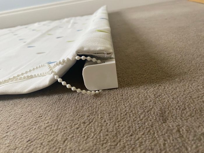 Roman Blind with teardrop pattern