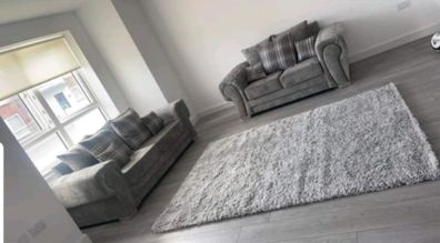 brand new high quality designer 3+2 suite of furniture