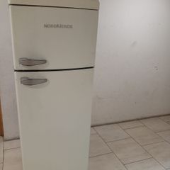 Fridge freezer