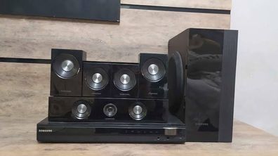 Samsung HT-C460 5.1 DVD Home Cinema System / Surround Sound