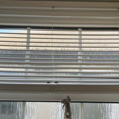 Venetian blind