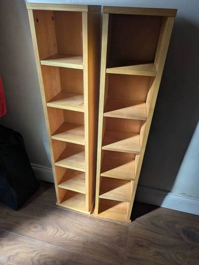 CD shelving storage
