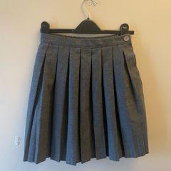 Anne Fahy grey skirt (as new) age 8-9