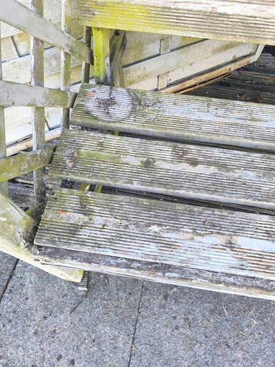 Garden seating
