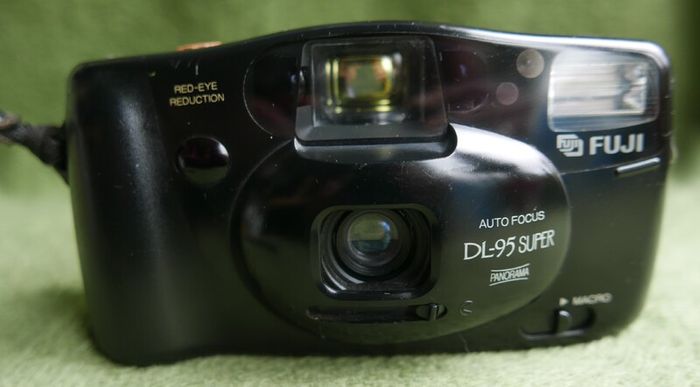 Vintage Fuji DL-95 Super 35mm Film Camera with Panorama & Macro, Retro Point and Shoot Camera
