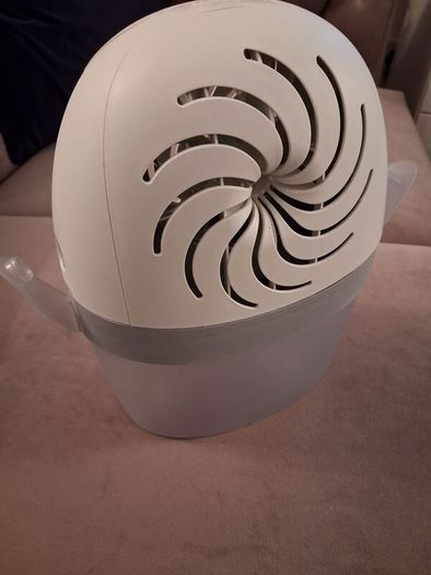 Dehumidifier small