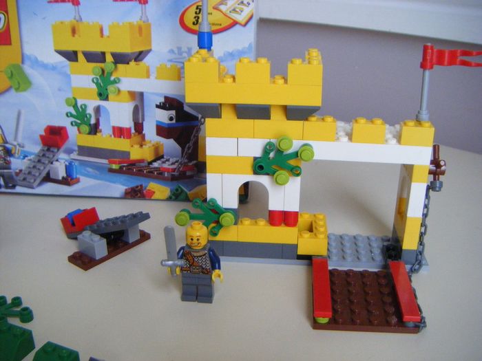LEGO Castle drawbridge 6193