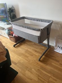 Next to me co sleeper Babylo brand