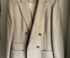 Absolutely stunning blazer by Reiss
