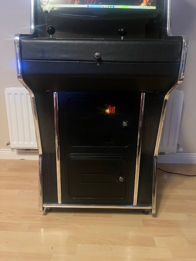 Vintage Arcade Machine