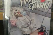 Harley Quinn 1 Black Flag variant