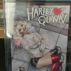 Harley Quinn 1 Black Flag variant