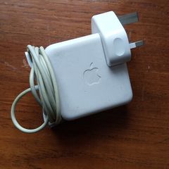 Apple MacBook charger