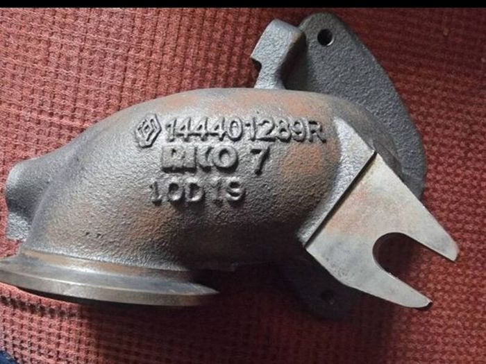 Exhaust Manifold Pipe Opel Vivaro B Renault Trafic III R9M450 1.6 dCi 144401289R